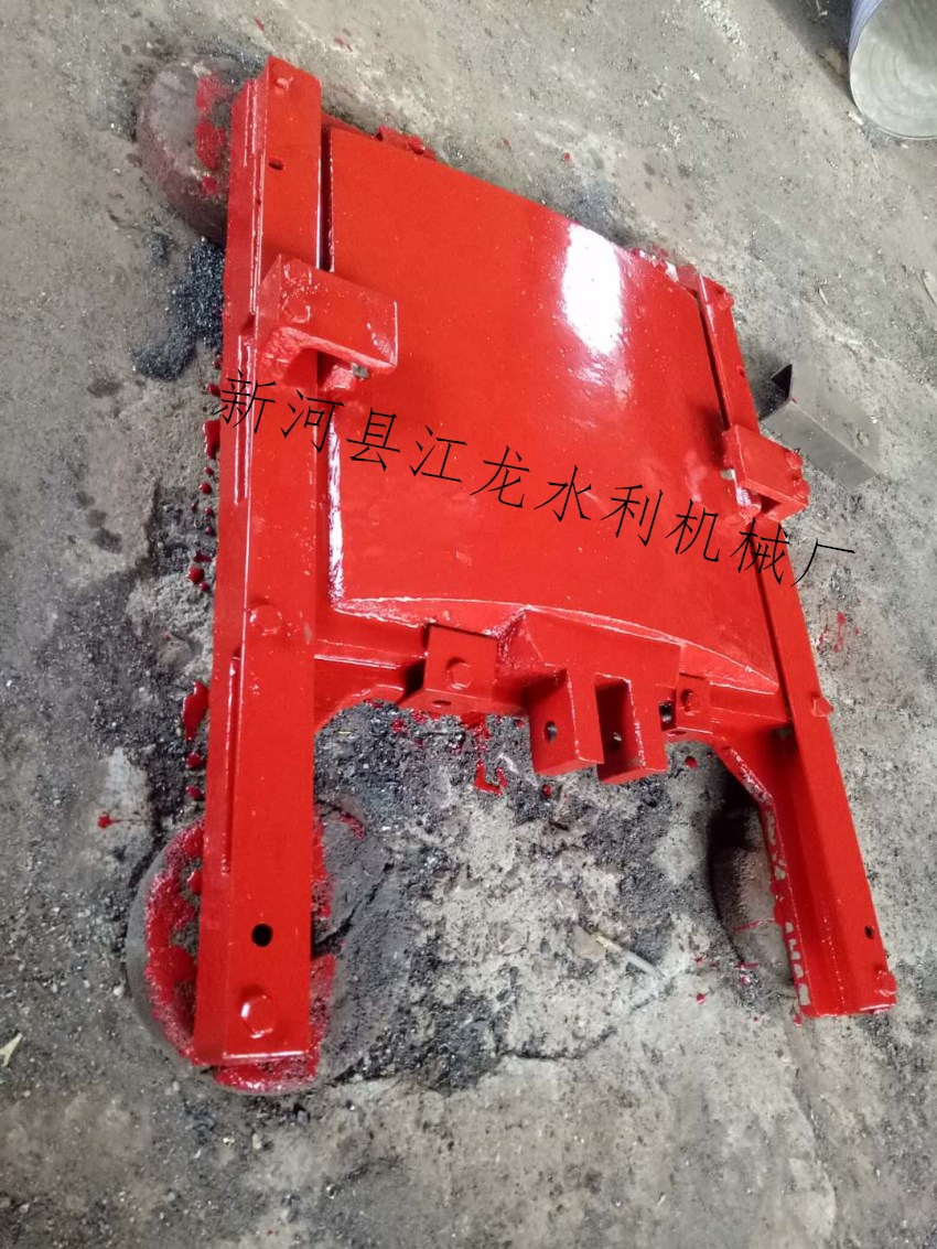 ����բ��