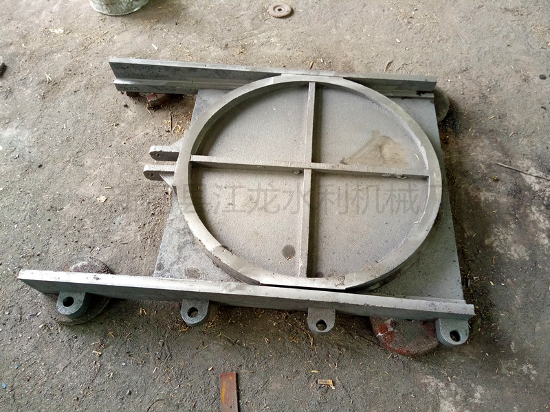 ��ͭ����Բբ��