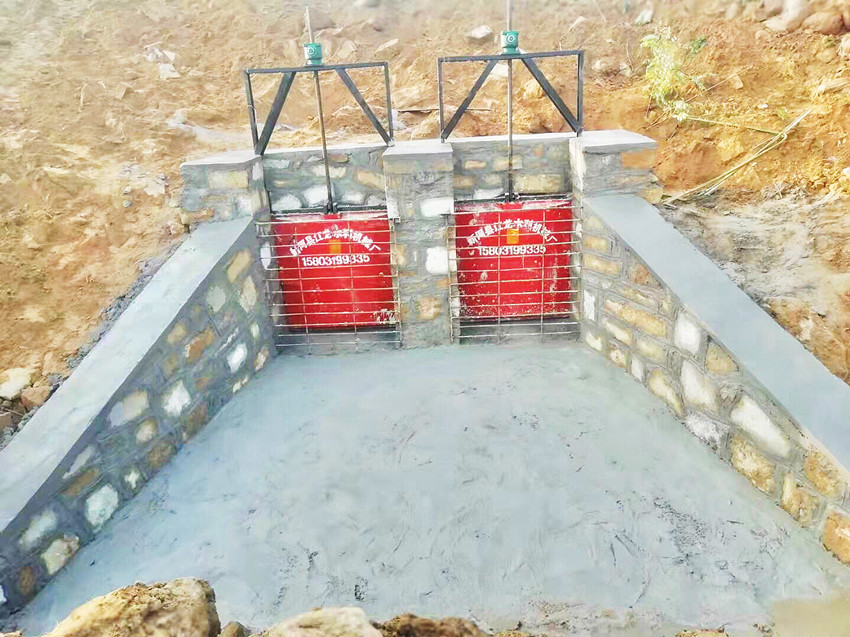 ����բ��